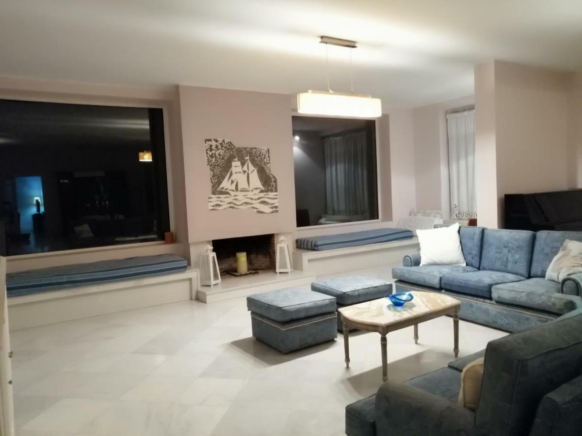 Artemis Villa Near Athens Airport Markópoulon Exterior foto